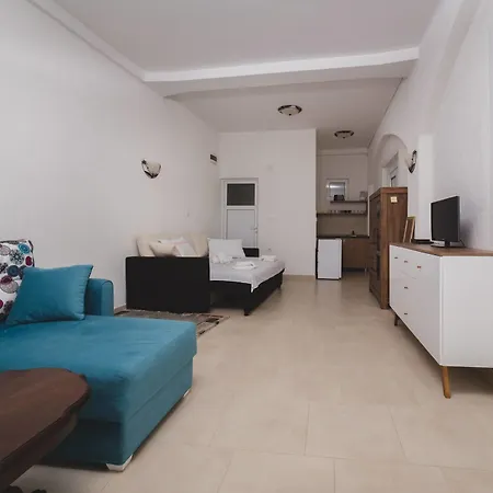 Ana Budva