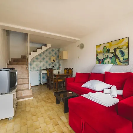 Apartment Ana *
