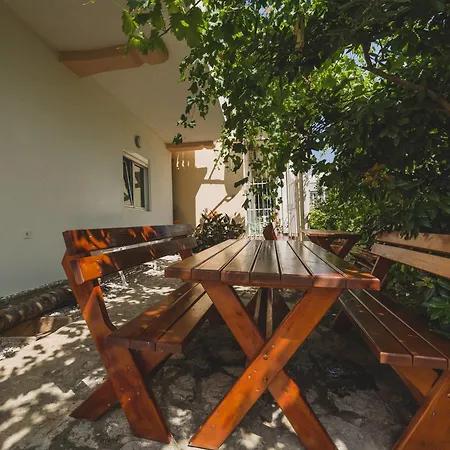 Ana Apartment